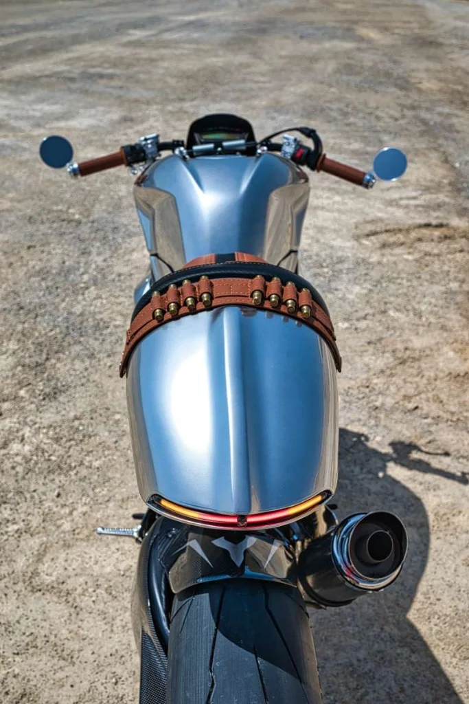 Mandalorian-Motorcycle-12.webp