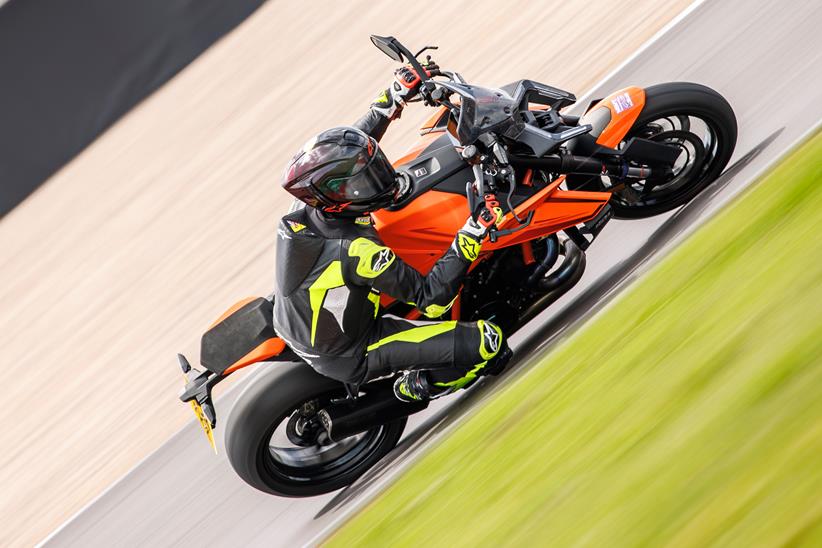 KTM 1390 Super Duke R Evo ridden on track by Michael Neeves