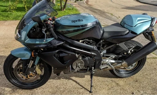 Aprilia SL1000 Falco 2004, 12,500 miles. Superb original condition. ULEZ cert. - Picture 1 of 16